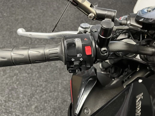 Kawasaki Z900 - Afbeelding 19 van 20