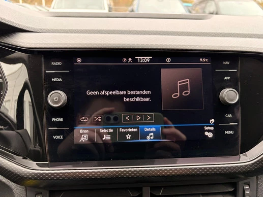 Volkswagen T-Cross - Afbeelding 8 van 30