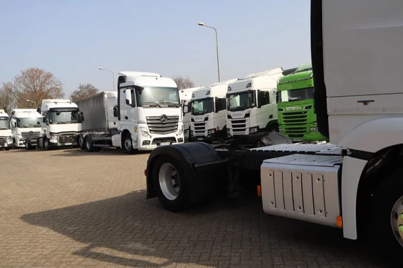 Mercedes-Benz Actros - Afbeelding 8 van 21