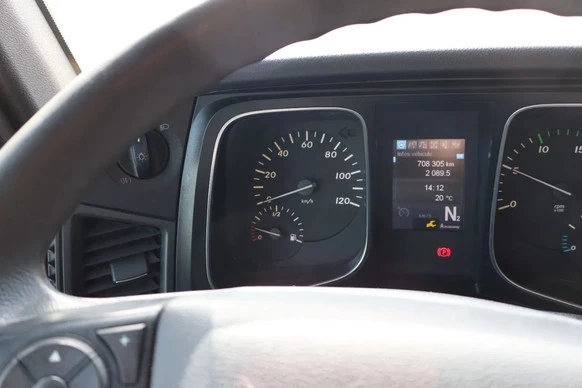 Mercedes-Benz Actros - Afbeelding 16 van 21