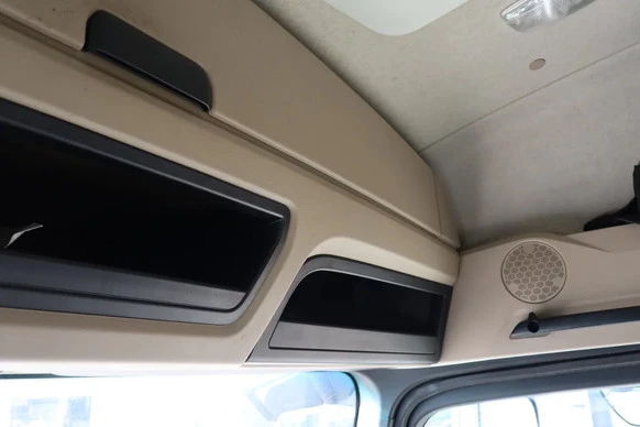 Mercedes-Benz Actros - Afbeelding 19 van 21