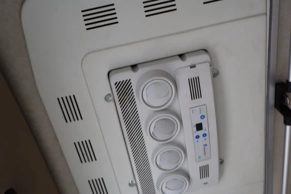 Mercedes-Benz Actros - Afbeelding 21 van 21