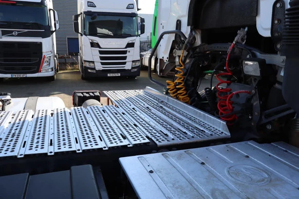 Mercedes-Benz Actros - Afbeelding 11 van 26