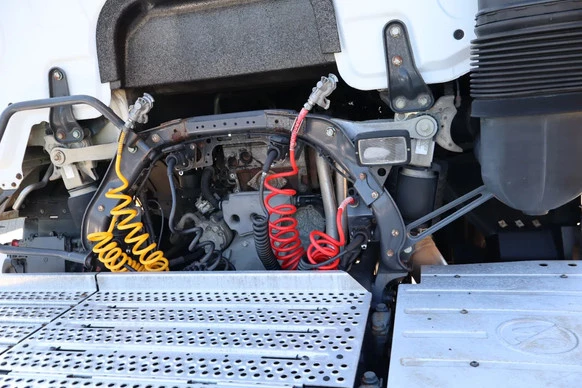 Mercedes-Benz Actros - Afbeelding 12 van 26