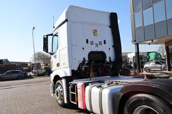 Mercedes-Benz Actros - Afbeelding 16 van 26