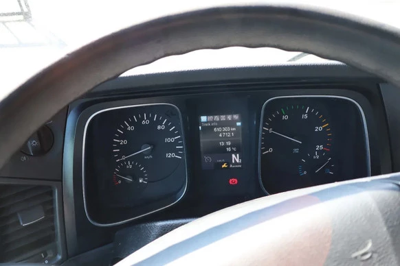 Mercedes-Benz Actros - Afbeelding 18 van 26