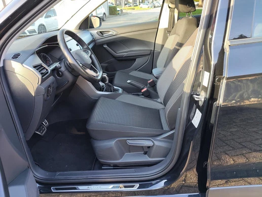 Volkswagen T-Cross - Afbeelding 17 van 30