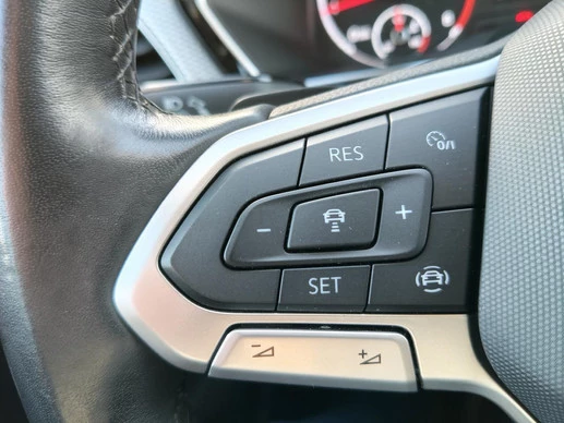 Volkswagen T-Cross - Afbeelding 23 van 30