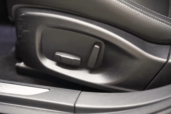 Jaguar I-PACE - Afbeelding 13 van 30