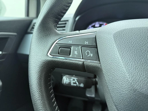 SEAT Arona - Afbeelding 8 van 30