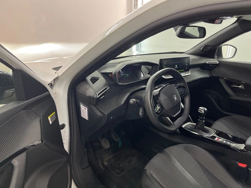 Peugeot 2008 - Afbeelding 8 van 13