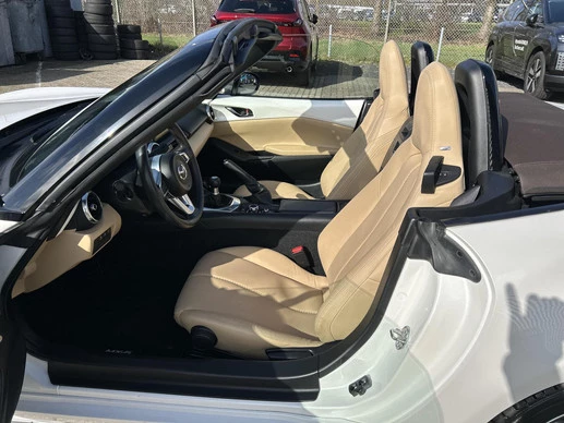 Mazda MX-5 - Afbeelding 11 van 25
