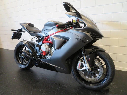MV Agusta F3 - Afbeelding 2 van 16