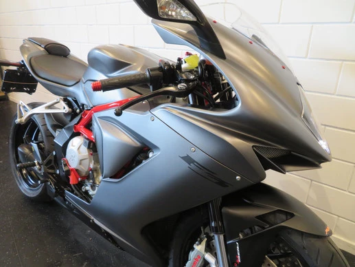 MV Agusta F3 - Afbeelding 5 van 16