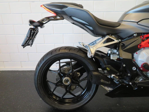 MV Agusta F3 - Afbeelding 8 van 16