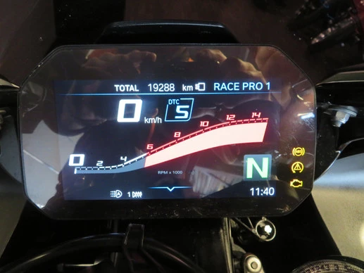 BMW S 1000 RR - Afbeelding 12 van 16