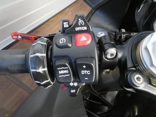 BMW S 1000 RR - Afbeelding 13 van 16