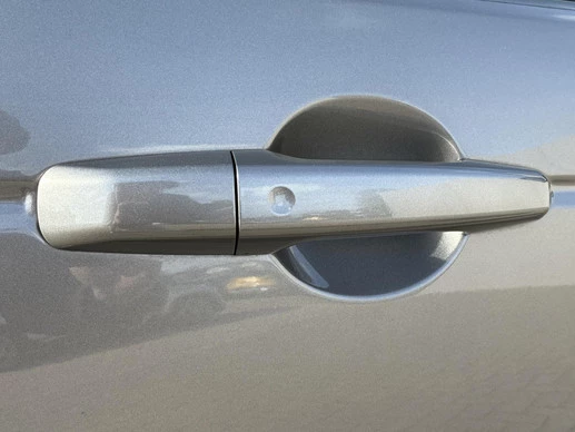 Land Rover Discovery Sport - Afbeelding 26 van 30