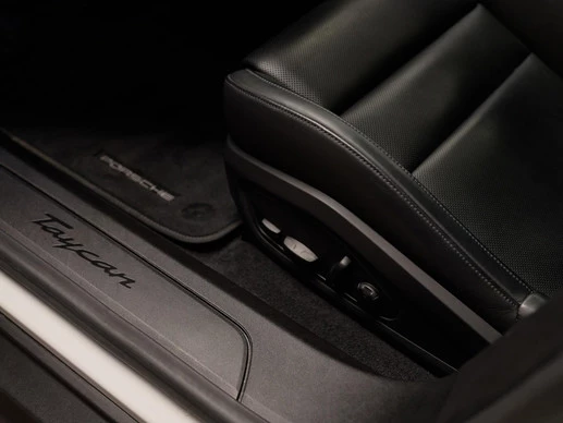 Porsche Taycan - Afbeelding 11 van 30