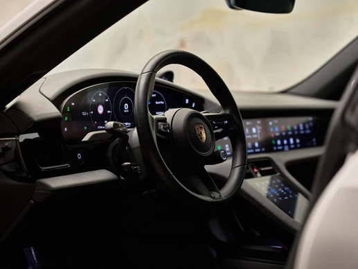 Porsche Taycan - Afbeelding 20 van 30