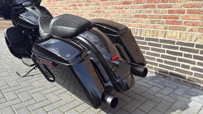 Harley-Davidson Street Glide - Afbeelding 7 van 17