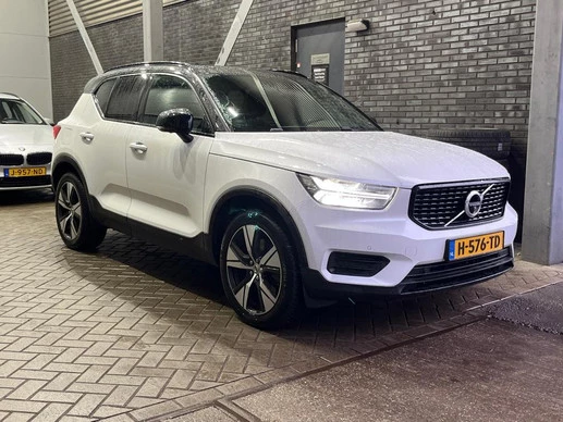 Volvo XC40 - Afbeelding 1 van 5