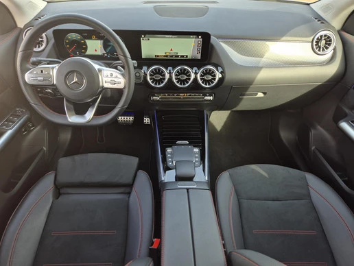 Mercedes-Benz GLA - Afbeelding 2 van 30