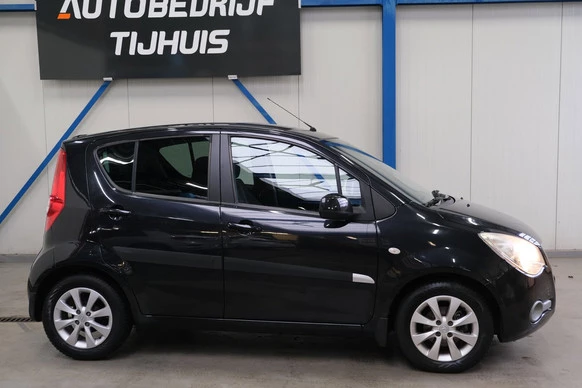 Opel Agila - Afbeelding 2 van 30