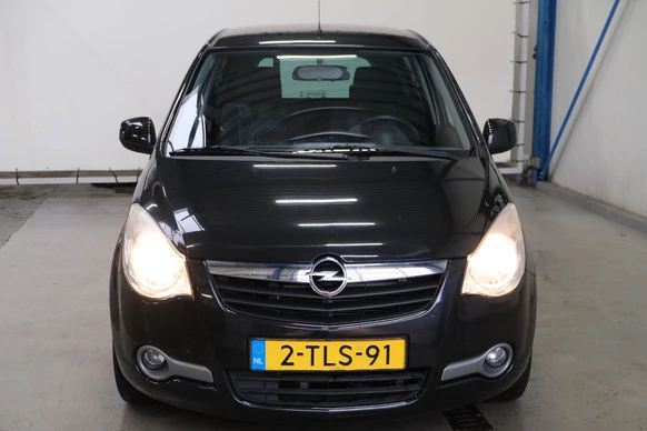 Opel Agila - Afbeelding 3 van 30