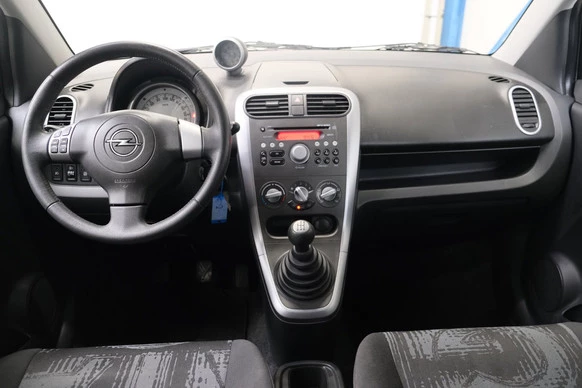 Opel Agila - Afbeelding 12 van 30