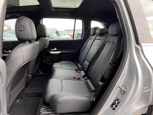 Mercedes-Benz EQB - Afbeelding 13 van 30