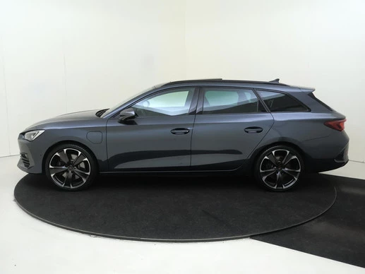 CUPRA Leon Sportstourer - Afbeelding 2 van 30