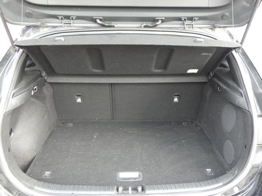 Kia Ceed - Afbeelding 9 van 27