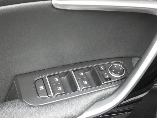 Kia Ceed - Afbeelding 24 van 27