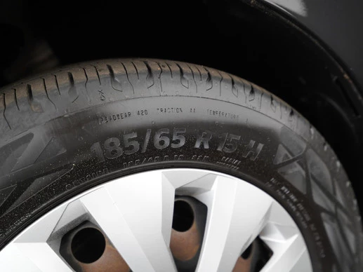 Volkswagen Polo - Afbeelding 27 van 30