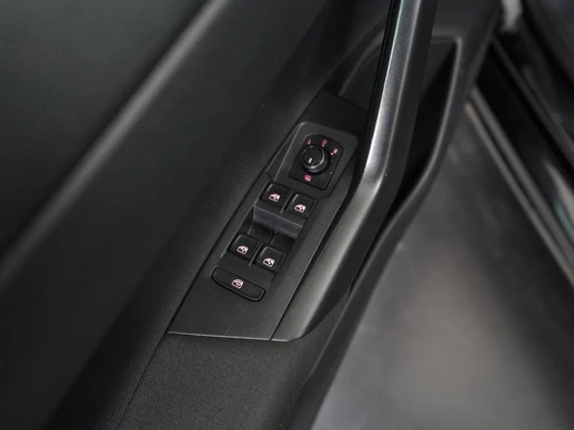 Volkswagen Polo - Afbeelding 28 van 30