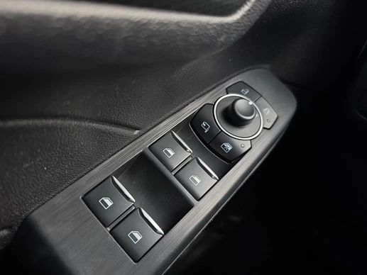 Ford Kuga - Afbeelding 26 van 30