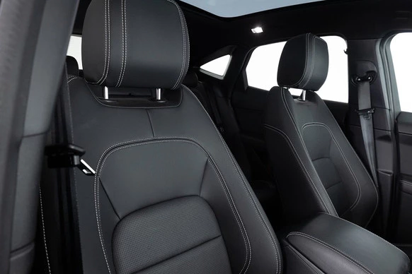 Jaguar E-PACE - Afbeelding 7 van 30