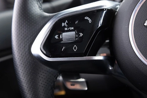 Jaguar E-PACE - Afbeelding 27 van 30