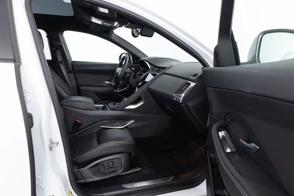 Jaguar E-PACE - Afbeelding 8 van 30