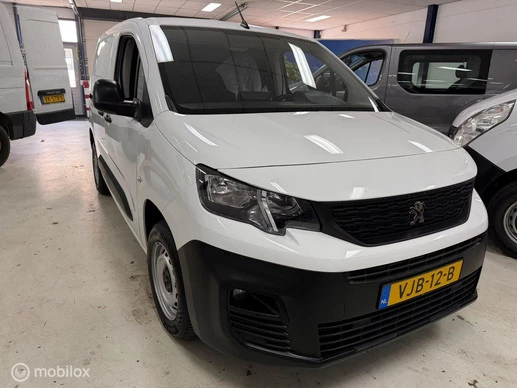 Peugeot Partner - Afbeelding 1 van 20