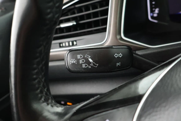 Volkswagen T-Roc - Afbeelding 17 van 30