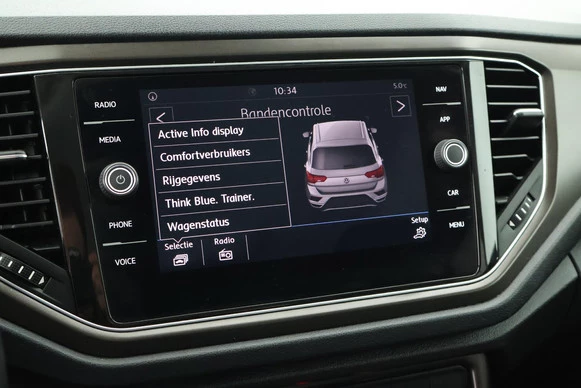 Volkswagen T-Roc - Afbeelding 23 van 30