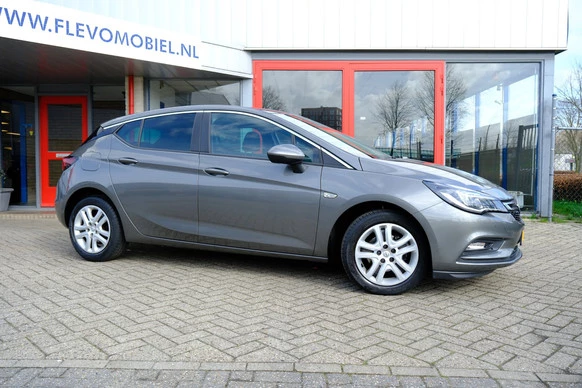 Opel Astra - Afbeelding 4 van 30
