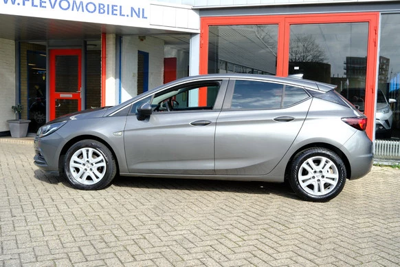 Opel Astra - Afbeelding 25 van 30