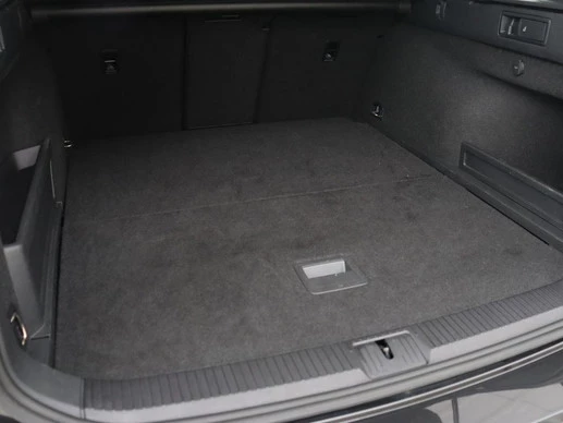Volkswagen Passat - Afbeelding 11 van 30