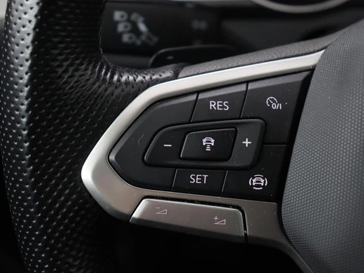 Volkswagen Passat - Afbeelding 16 van 30