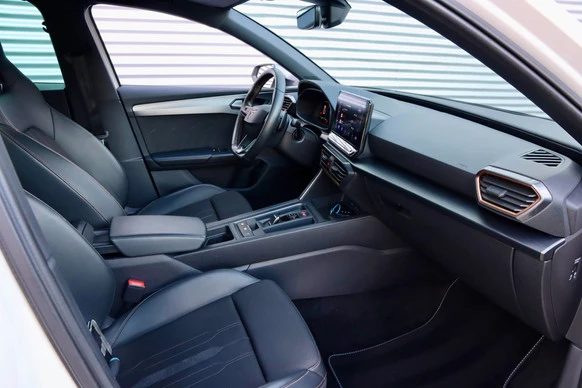 CUPRA Leon Sportstourer - Afbeelding 11 van 30