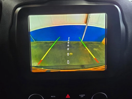 Jeep Renegade - Afbeelding 8 van 14