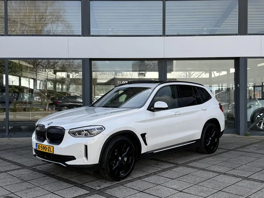 BMW iX3 - Afbeelding 1 van 30